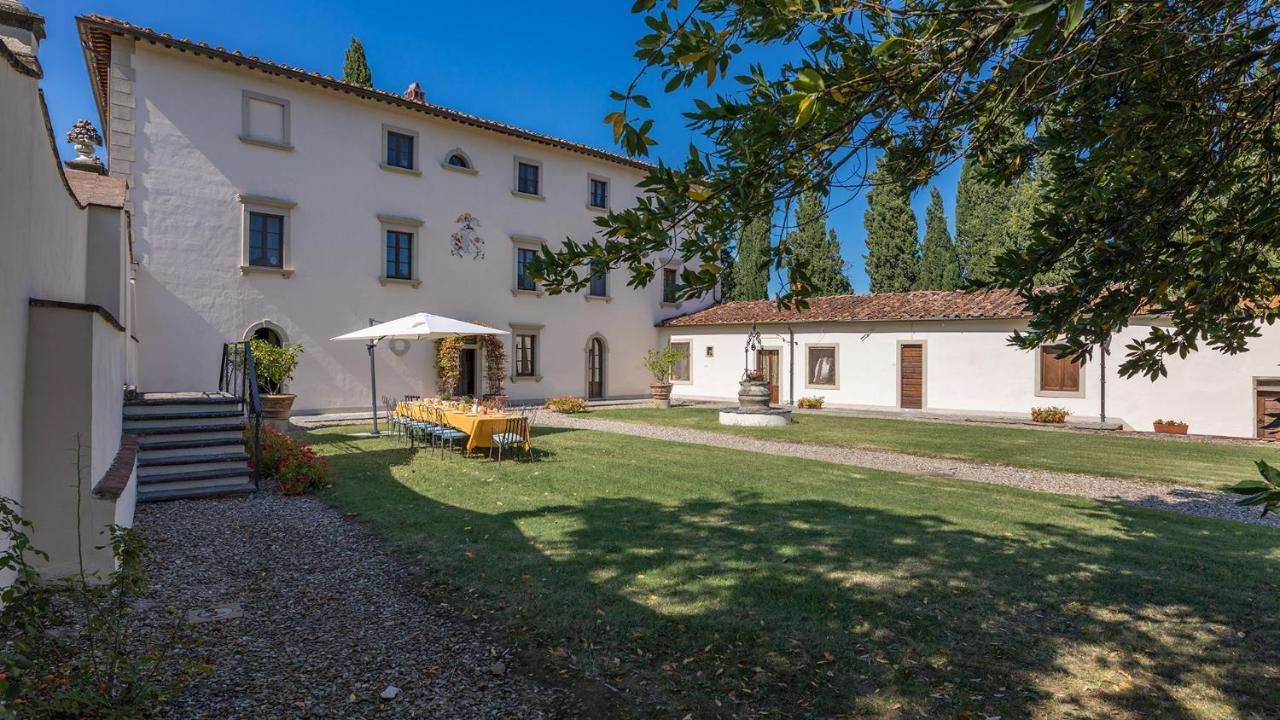 Villalta 18&2, Emma Villas Arezzo Bagian luar foto