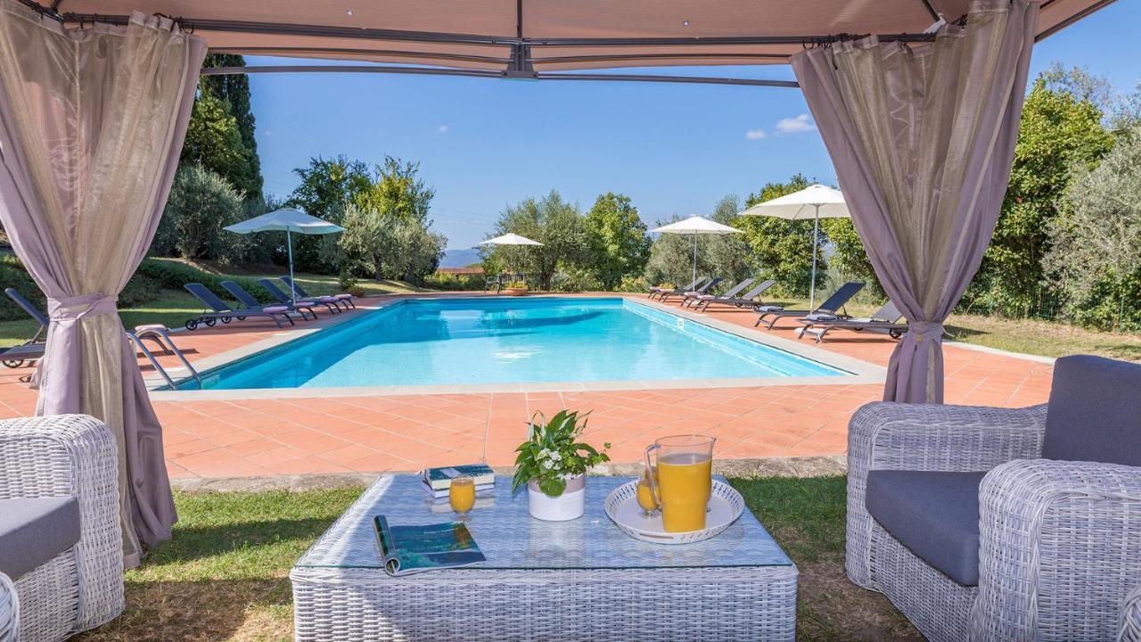 Villalta 18&2, Emma Villas Arezzo Bagian luar foto